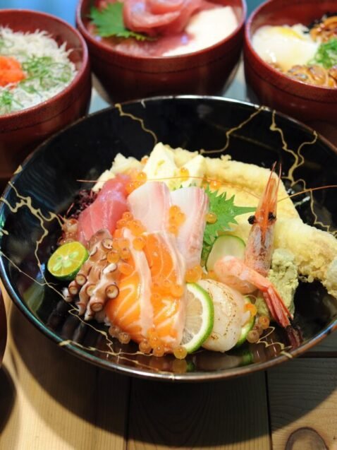 Epicurean Expeditions: Discovering Wholesome Global Cuisine for the Health-Conscious Foodie